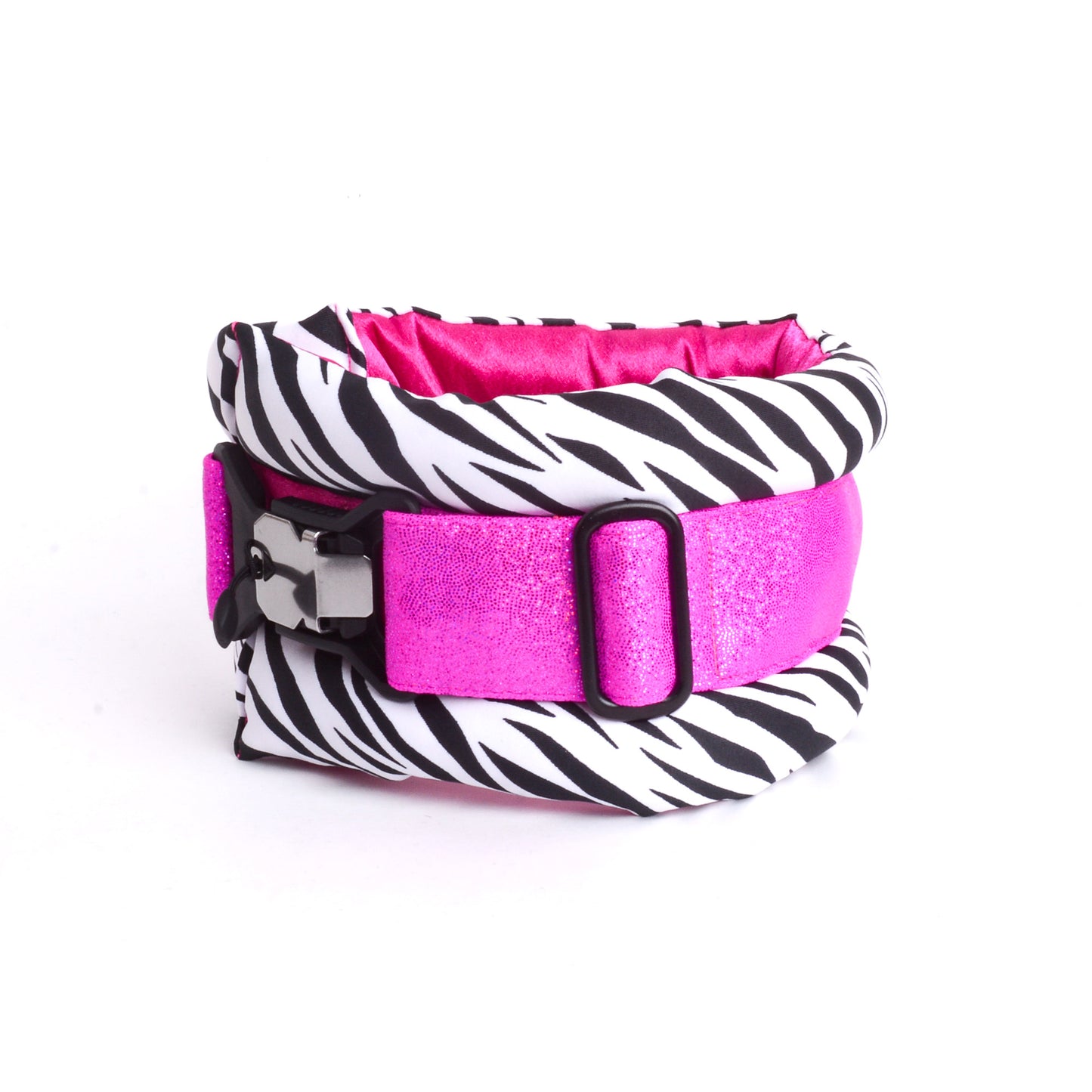 Standard Fluffy Magnetic Collar Hot Zebra