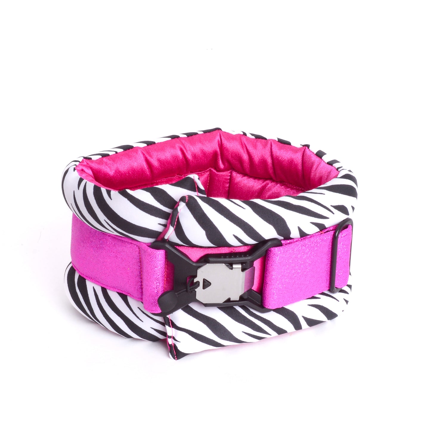 Standard Fluffy Magnetic Collar Hot Zebra