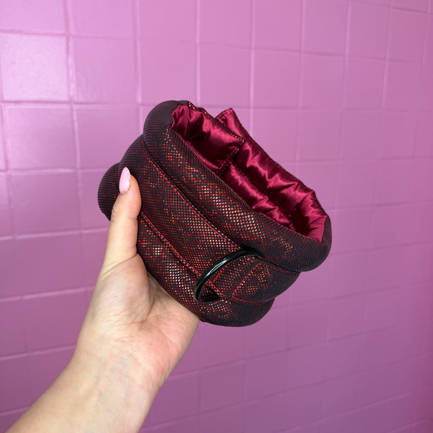 Fluffy Magnetic Standard Burgundy