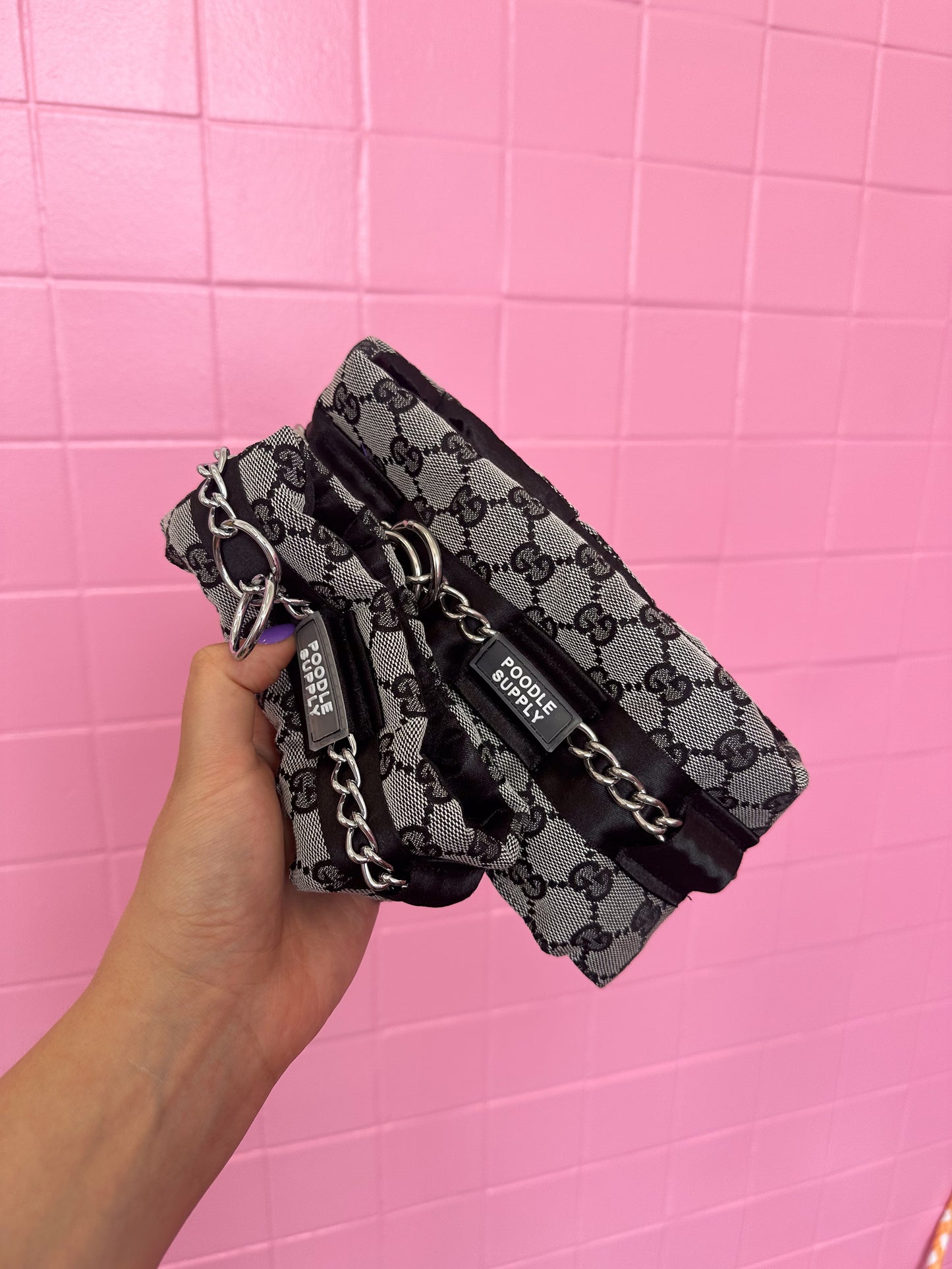 Fluffy Chain Collar Italian Designer Black