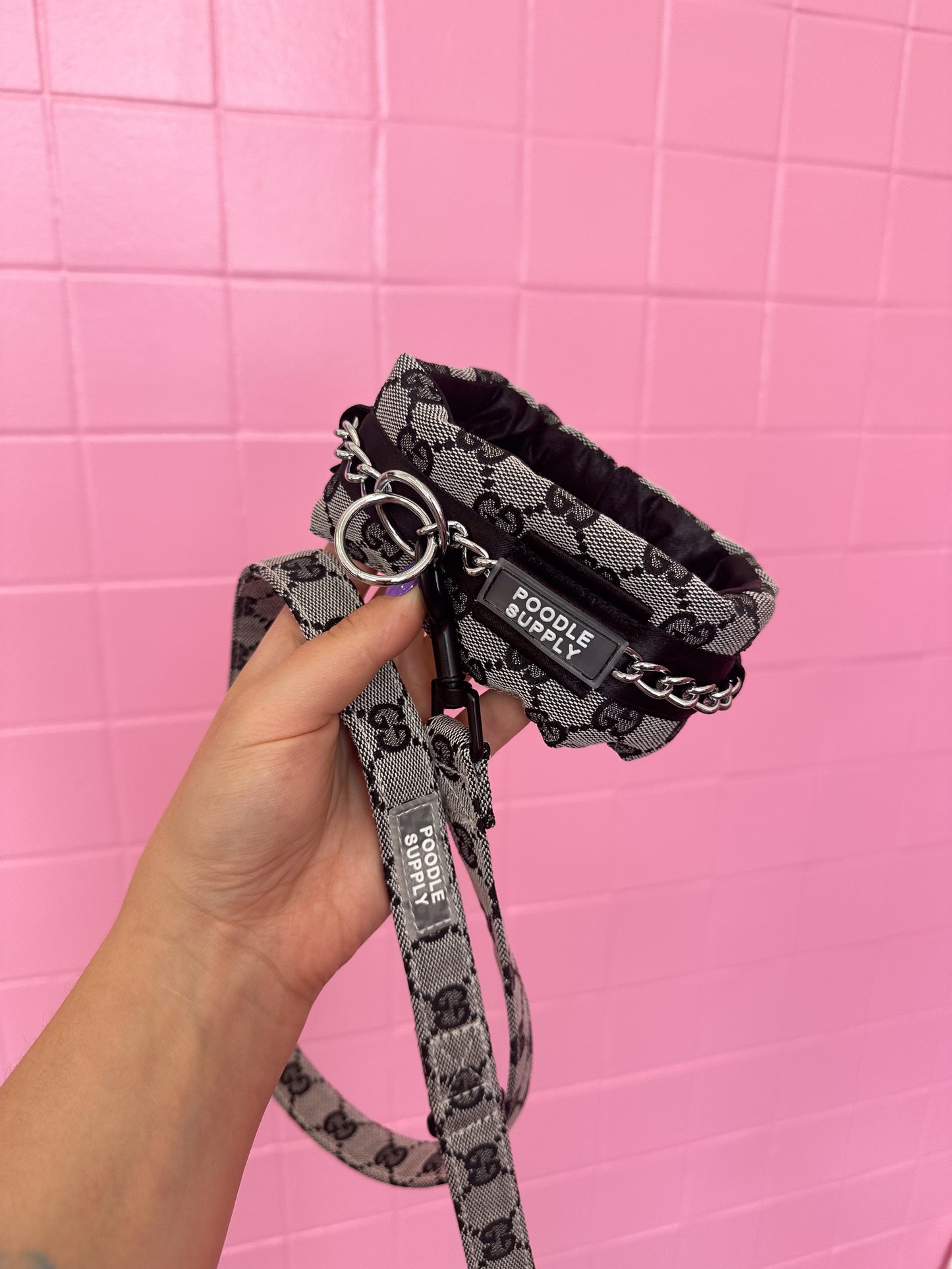 Fluffy Chain Collar Italian Designer Black