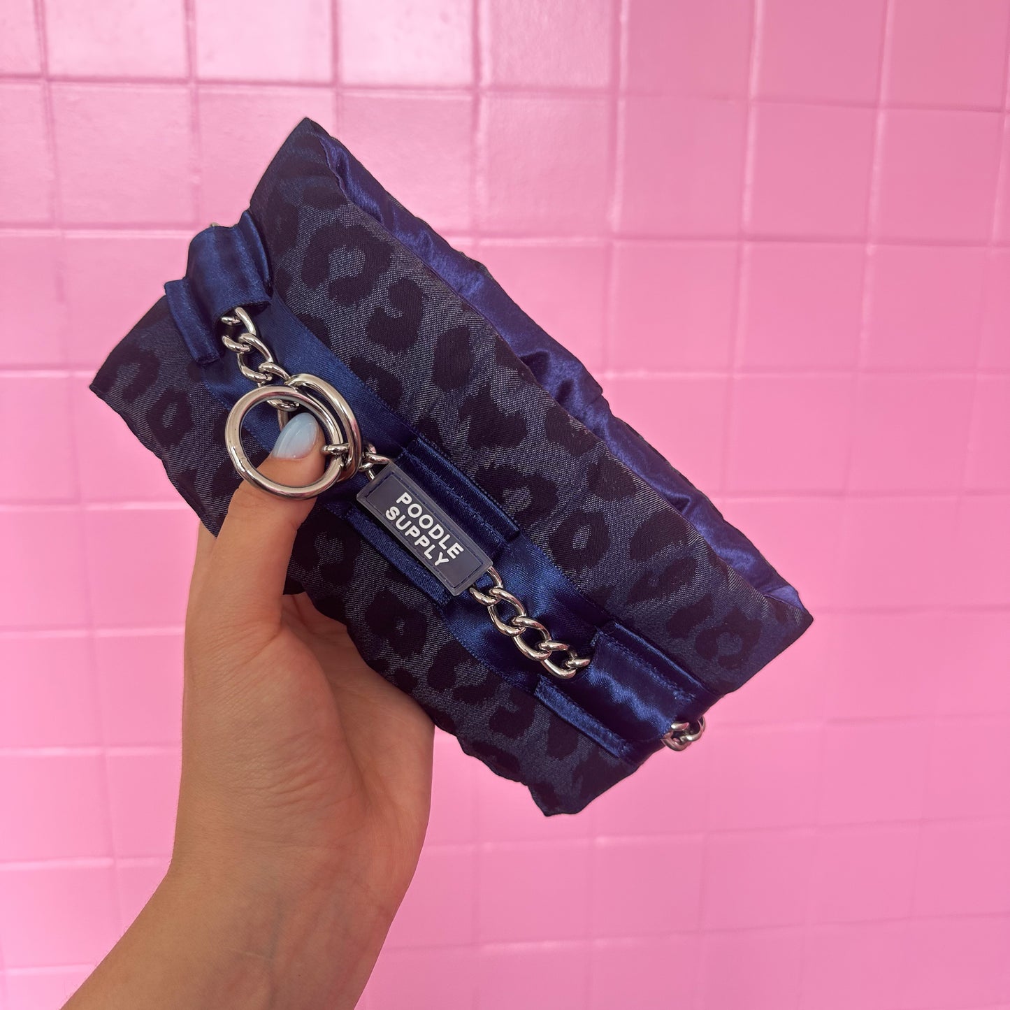 Fluffy Chain Collar Denim Leopard