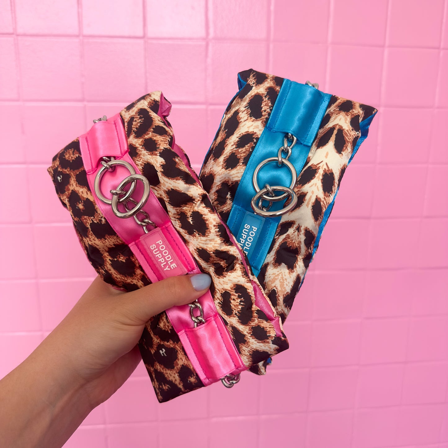 Fluffy Chain Collar Leopard with Pink Full Satin