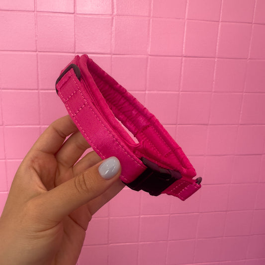 Fluffy Buckle Collar Magenta