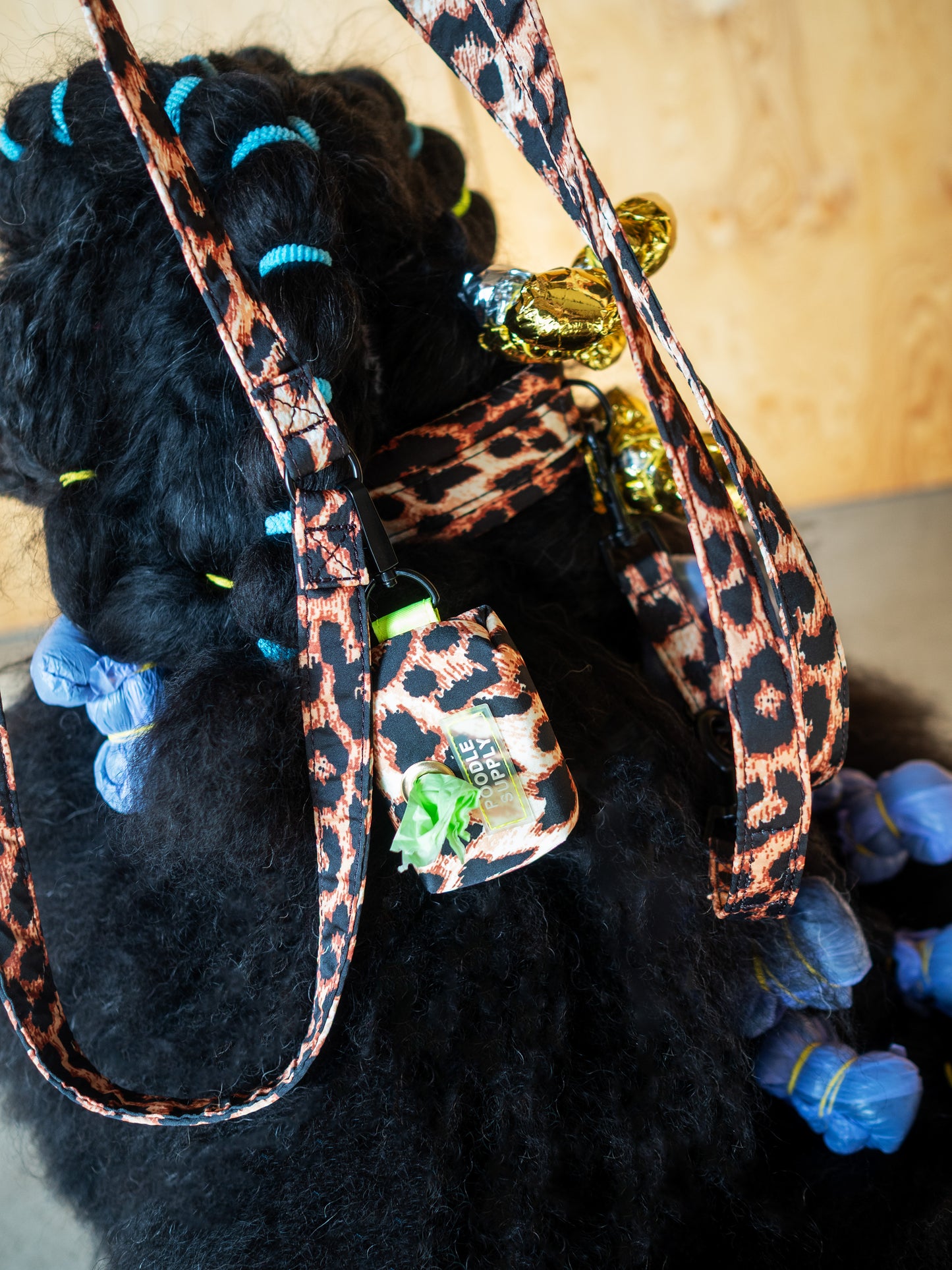 Leopard Supply - The Poop Bag Pink