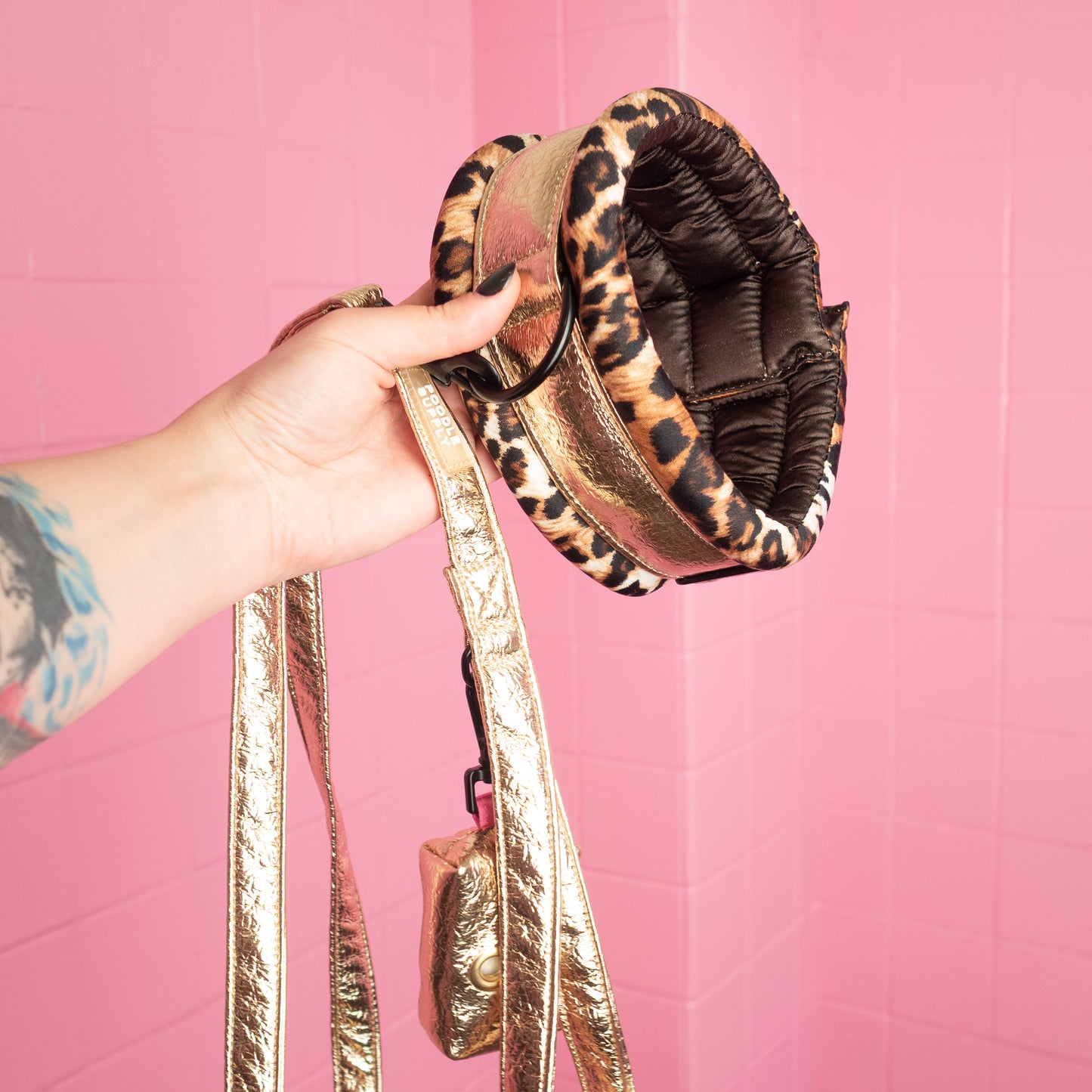 Standard Fluffy Magnetic Collar Eco Leather Midnight Sun Leopard