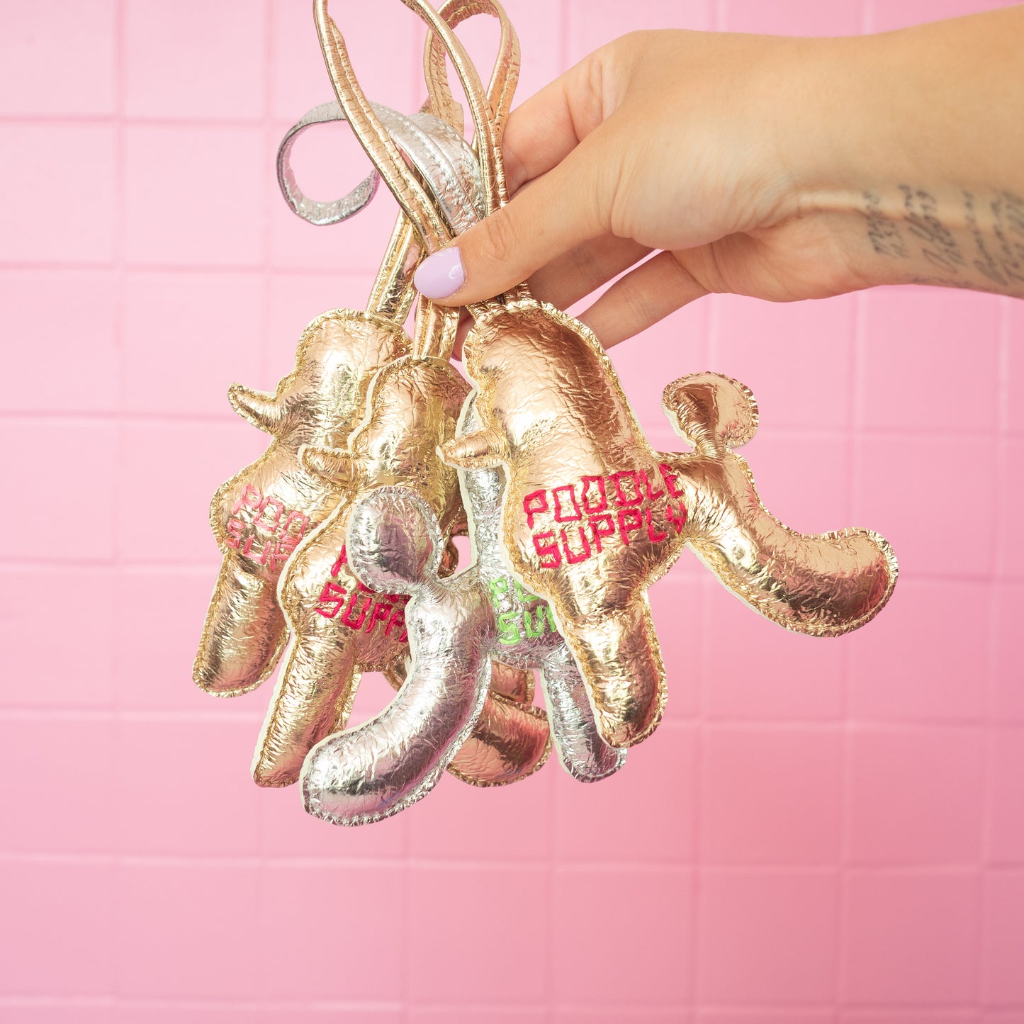 Poodle Charm Large Gold Magenta 002