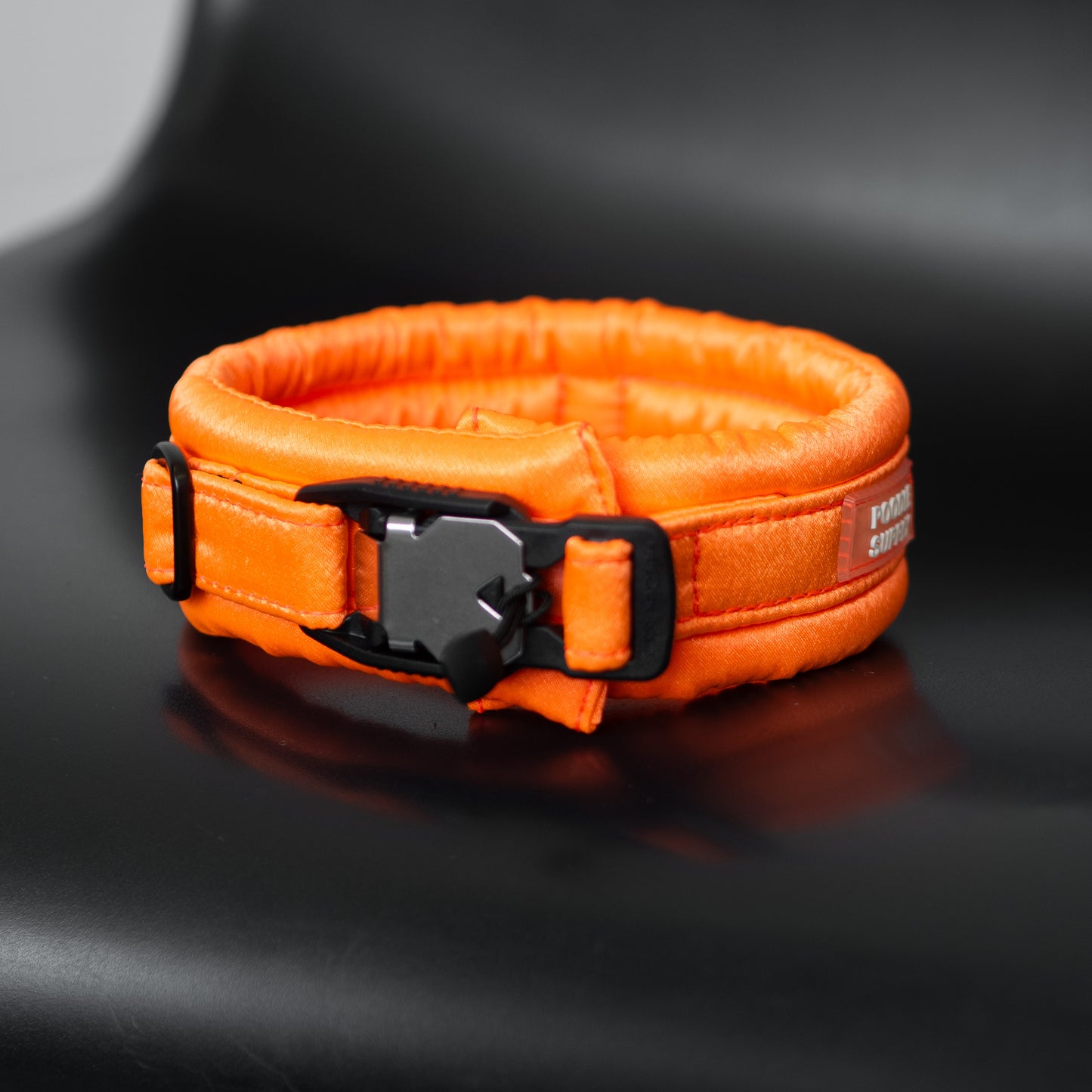 Standard Candy Satin Fluffy Magnetic Collar ® Tropical Fusion