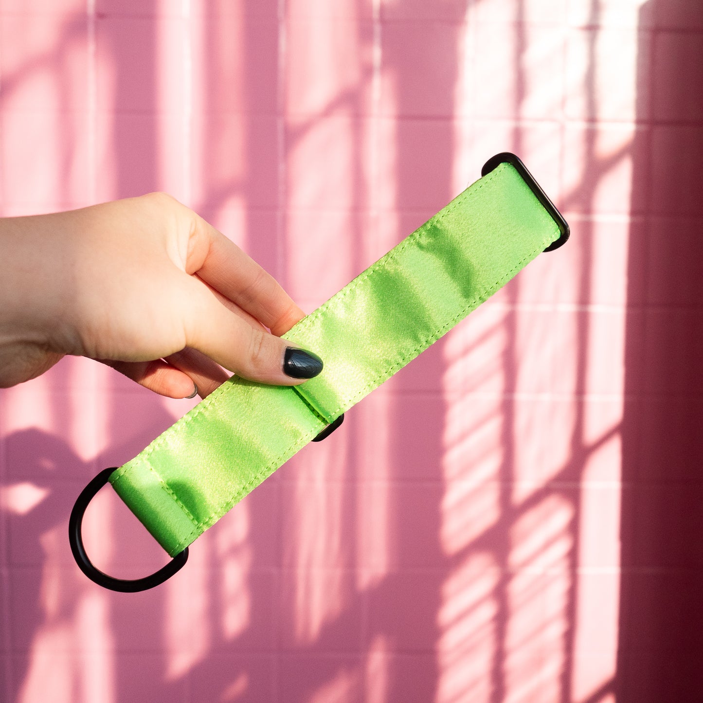 Martingale Collar Candy Satin - Sour Apple- 4 cm