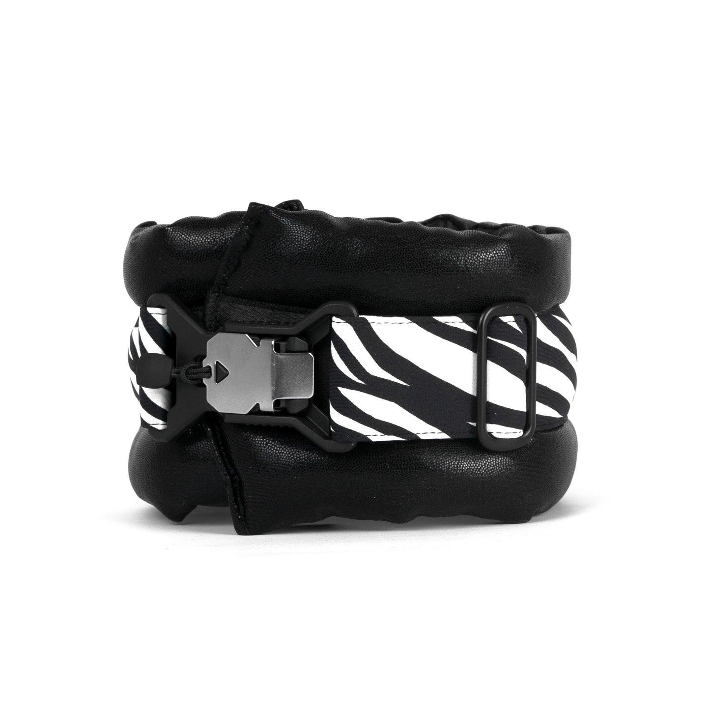 Standard Fluffy Magnetic Collar Black Zebra Stripe