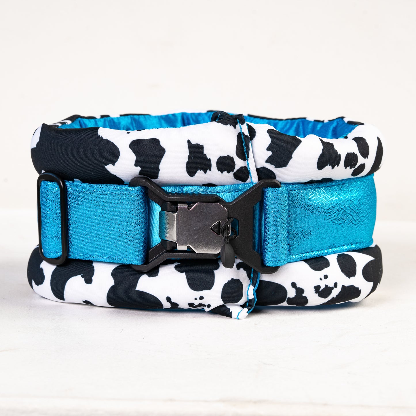 Fluffy Magnetic Cow Standard Blueberry Shake