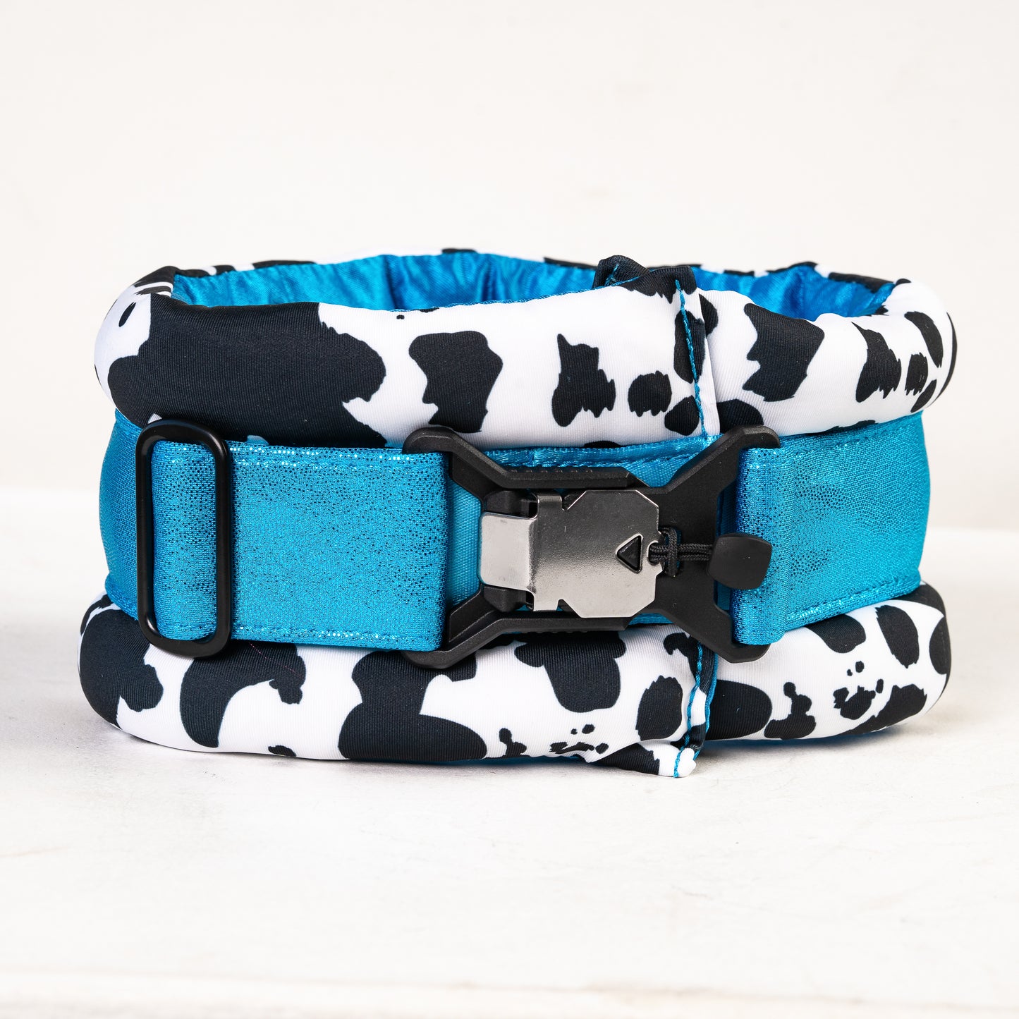 Fluffy Magnetic Cow Standard Blueberry Shake