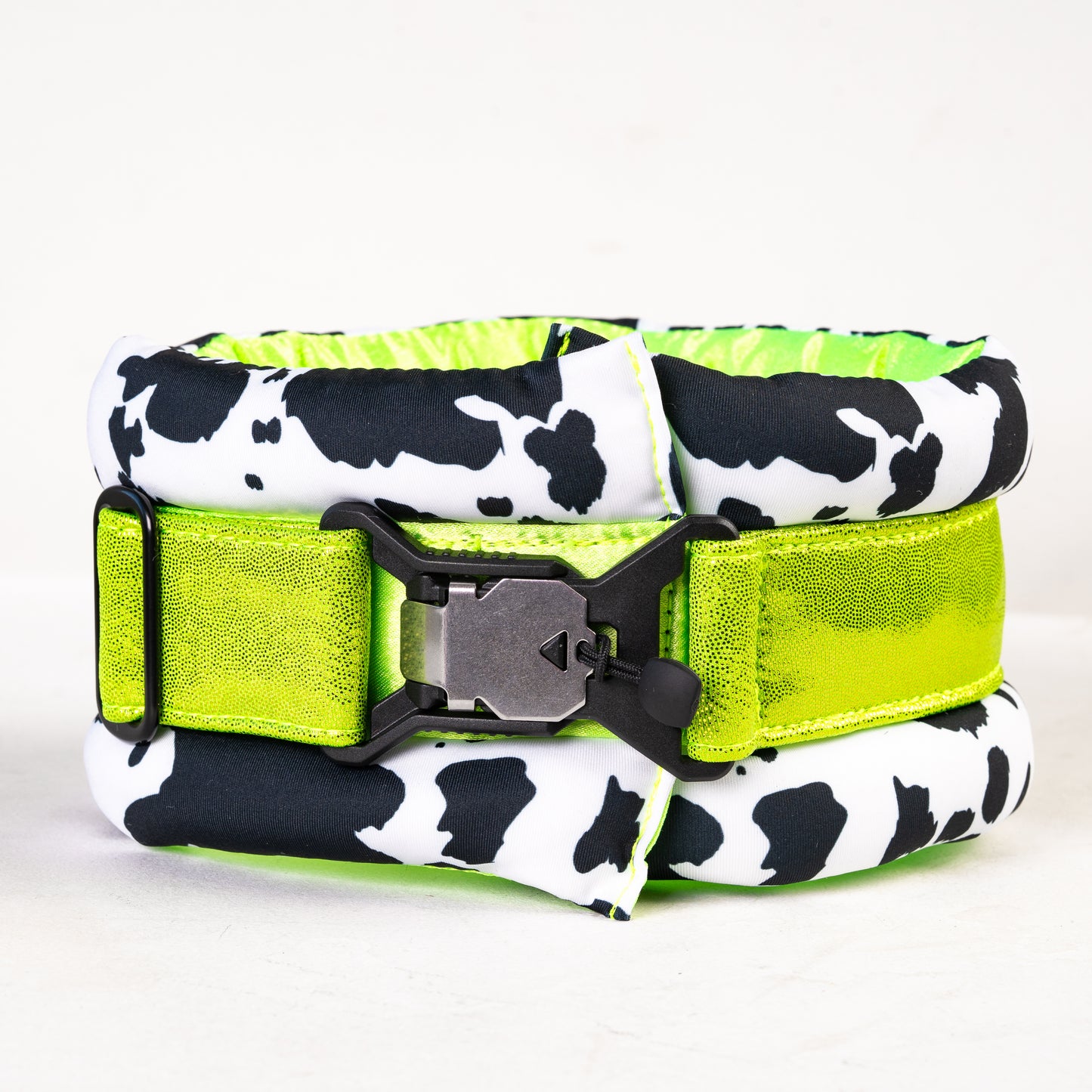 Fluffy Magnetic Cow Standard Pistachio Shake