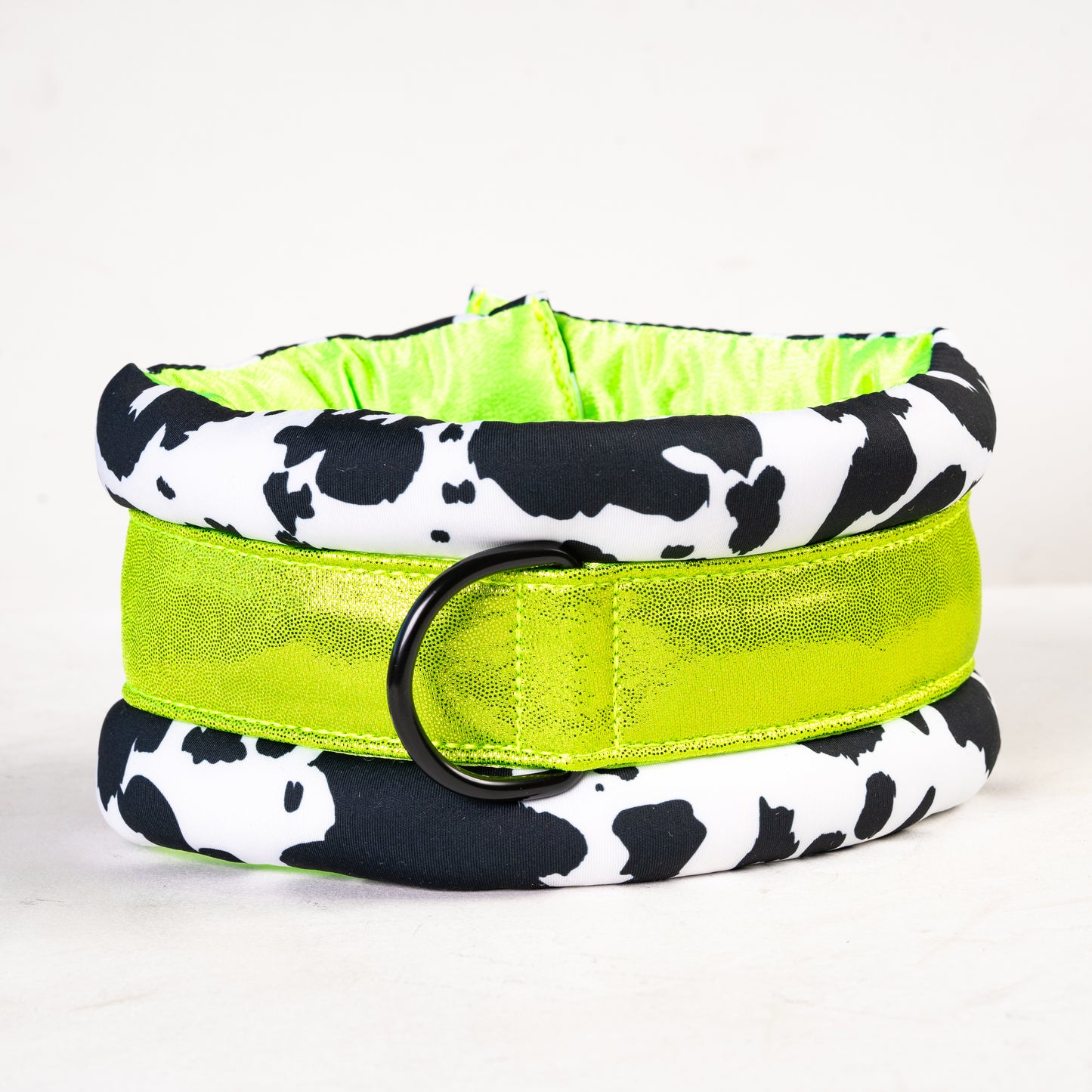 Fluffy Magnetic Cow Standard Pistachio Shake