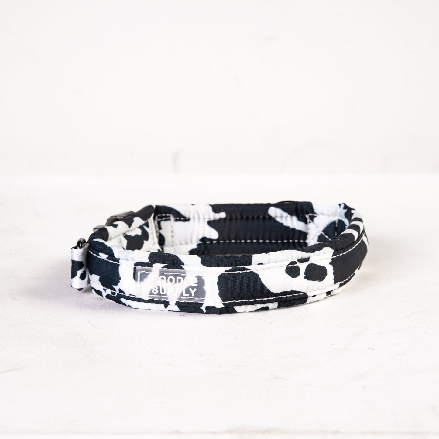Fluffy Buckle Collar Cow