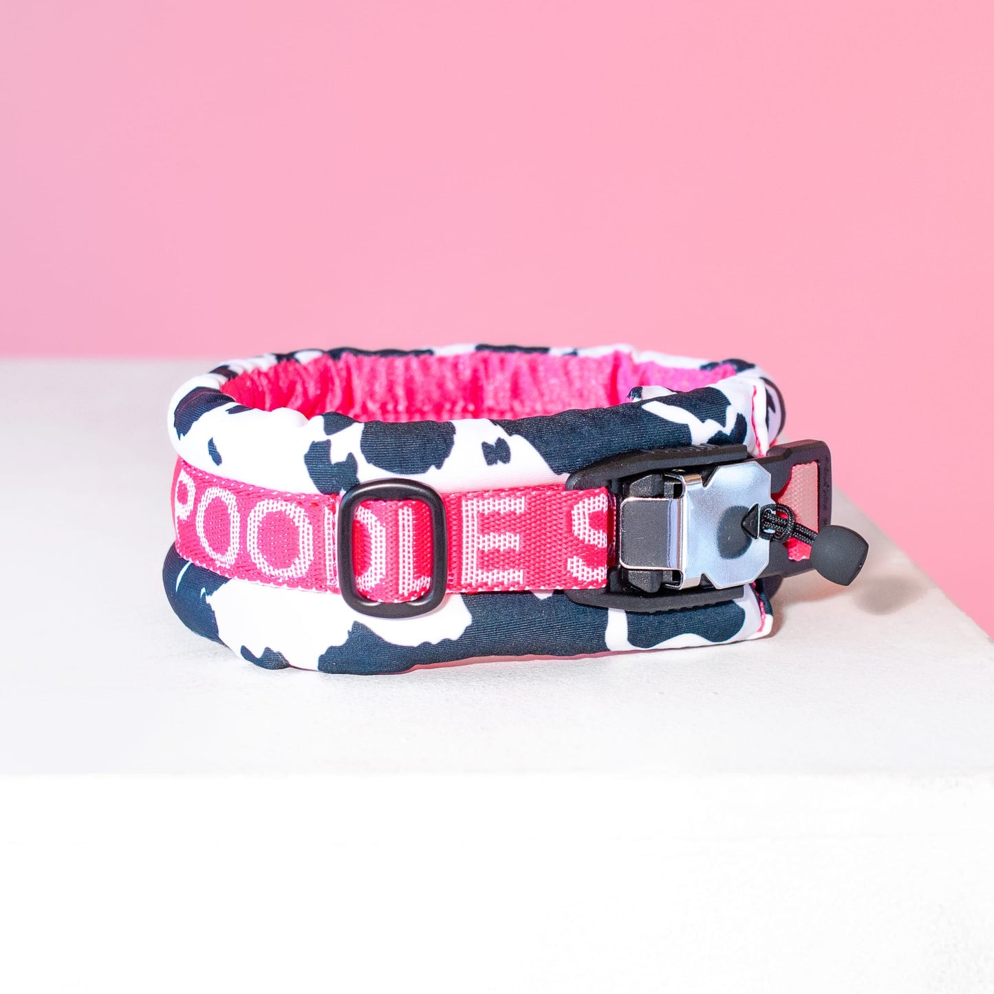 Poodle Mania Fluffy Magnetic Collar Pink Cow