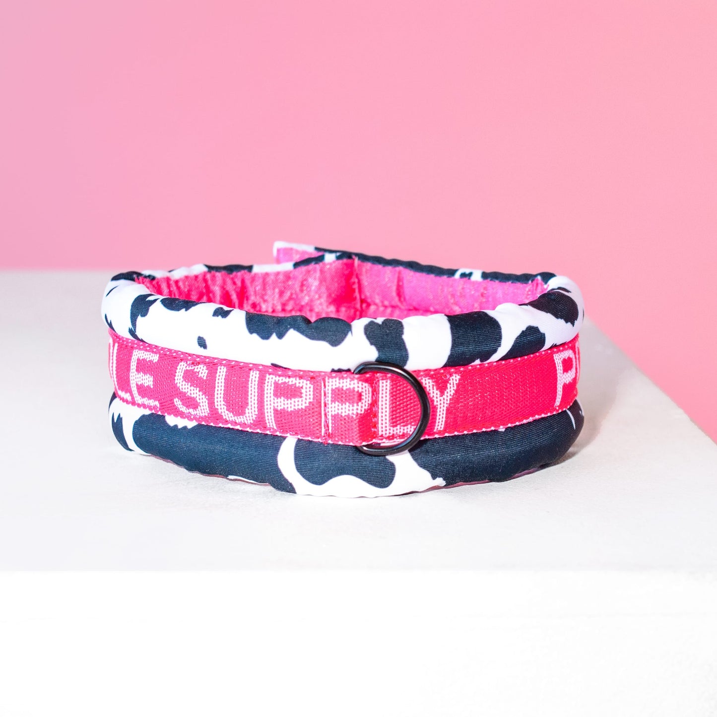 Poodle Mania Fluffy Magnetic Collar Pink Cow