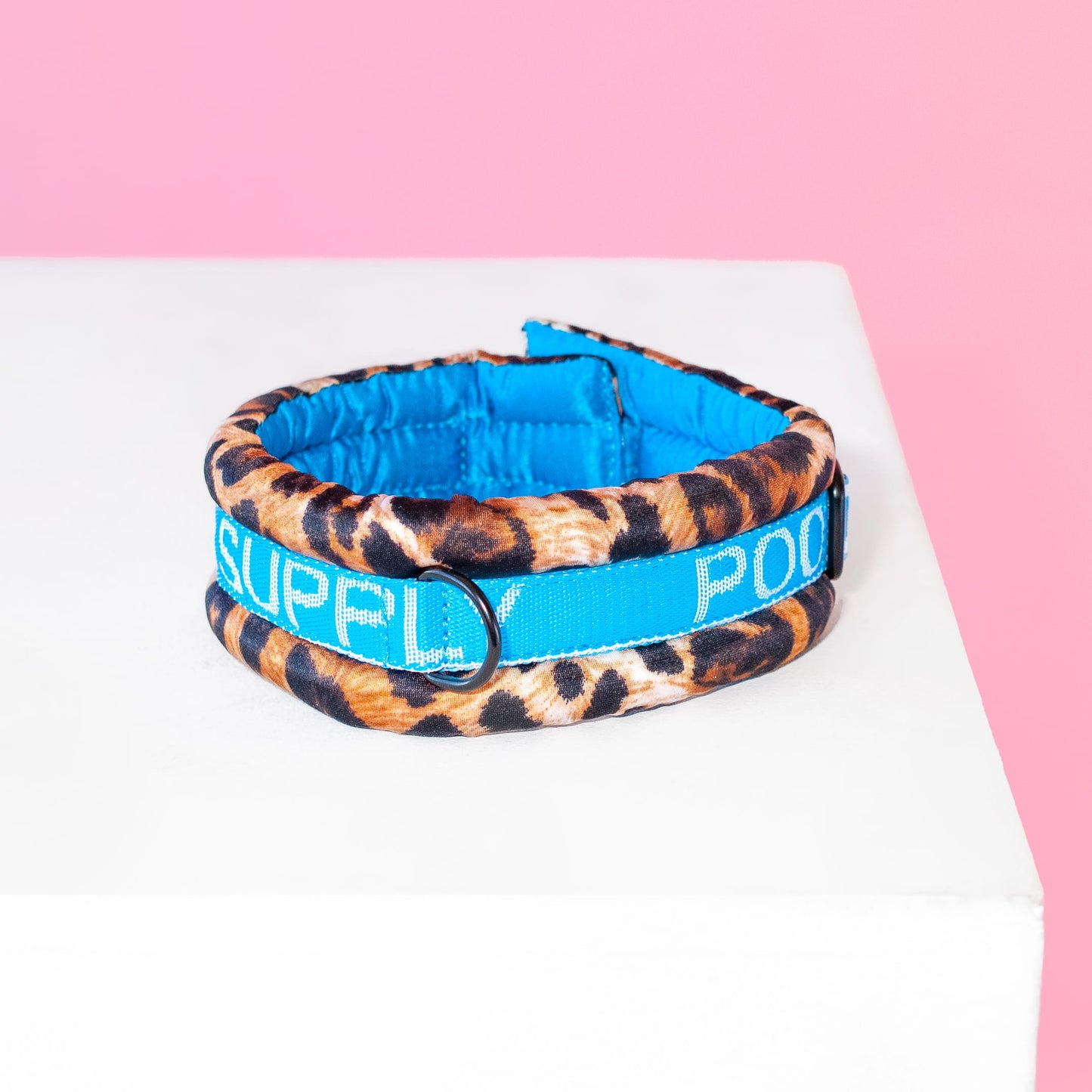 Poodle Mania Fluffy Magnetic Collar Blue Leopard