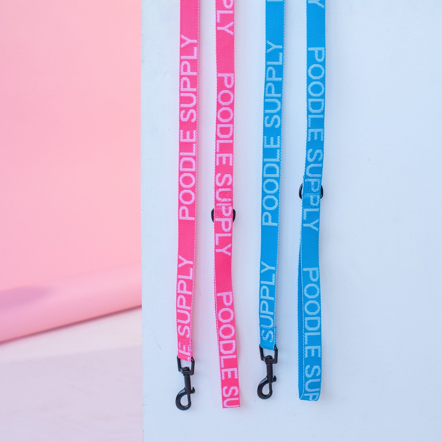 Poodle Mania Essential Leash Pink + Pouch Bag with Sticker Set