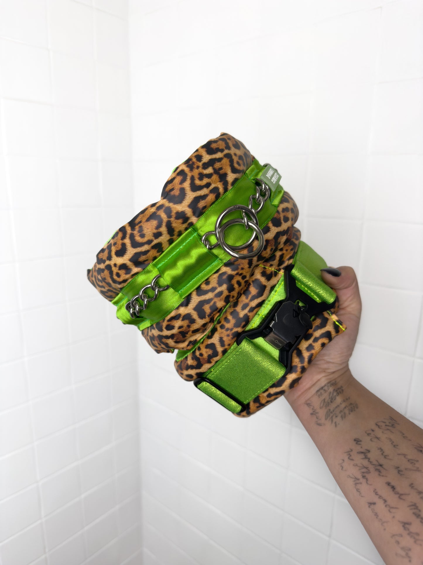 Toy / Miniature / Medium Fluffy Magnetic Collar Neon Lime Full Leopard Limited Edition