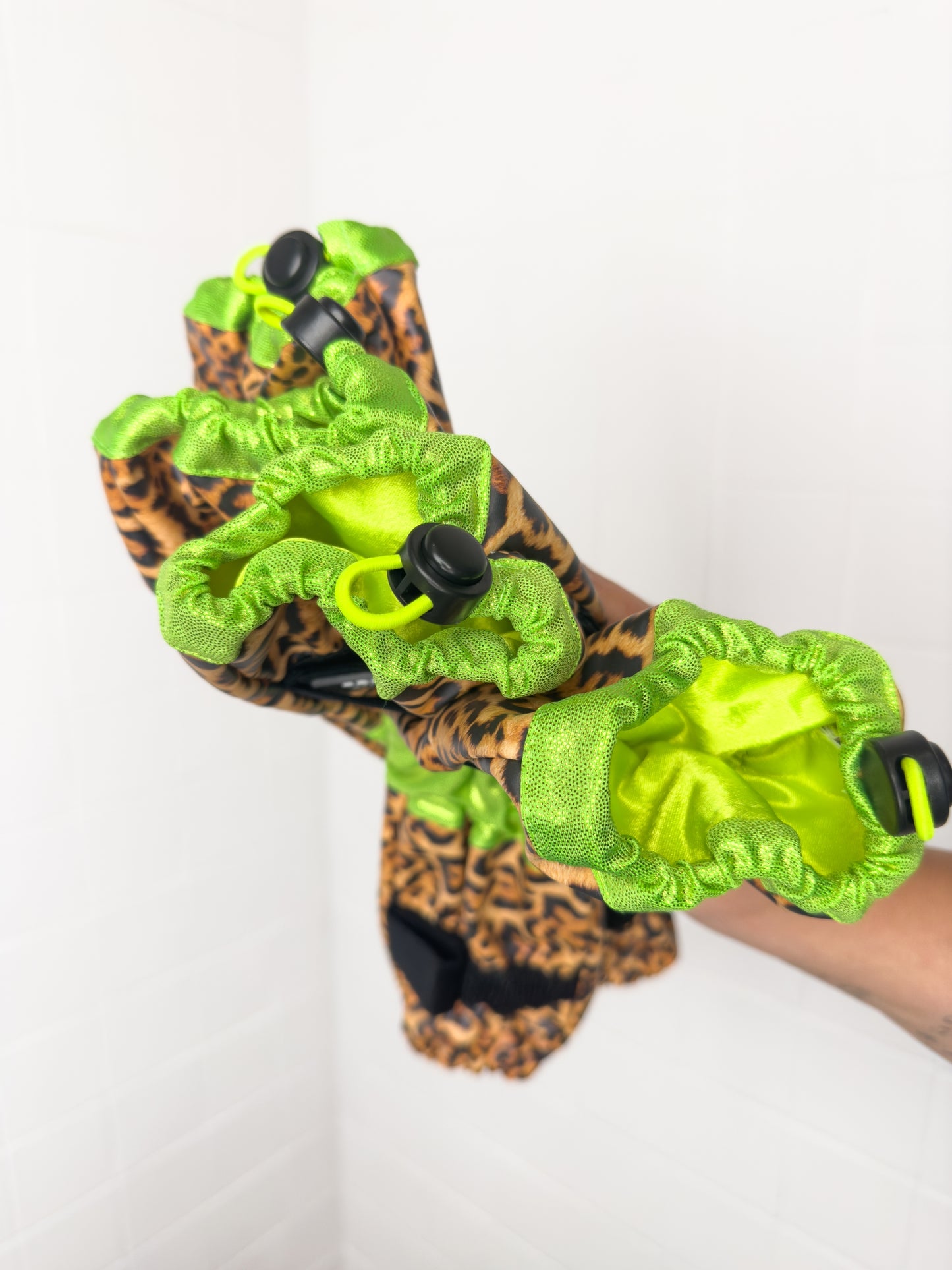 Collar + Leg Protectors Set: Standard Fluffy Chain Collar & Set of 4 Leg Protectors Neon Lime Full Leopard