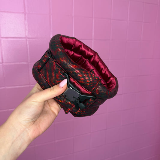 Fluffy Magnetic Toy/ Miniature/ Medium Burgundy