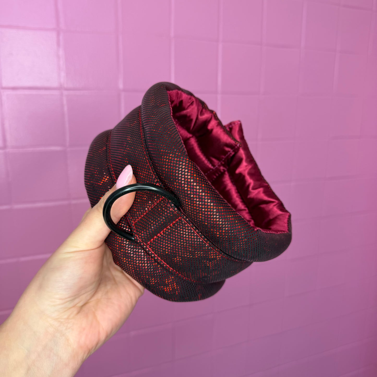 Fluffy Magnetic Toy/ Miniature/ Medium Burgundy