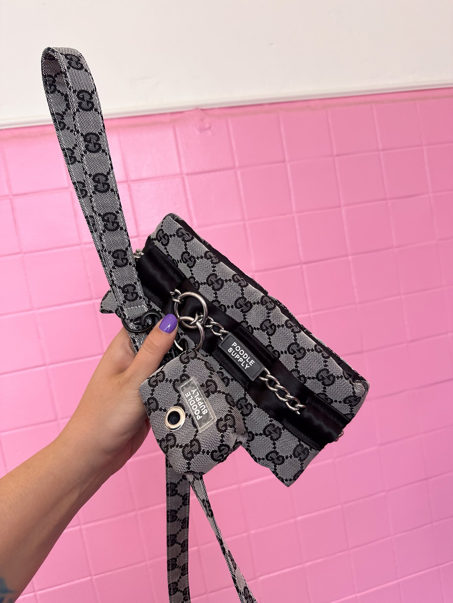 Fluffy Chain Collar Italian Designer Black