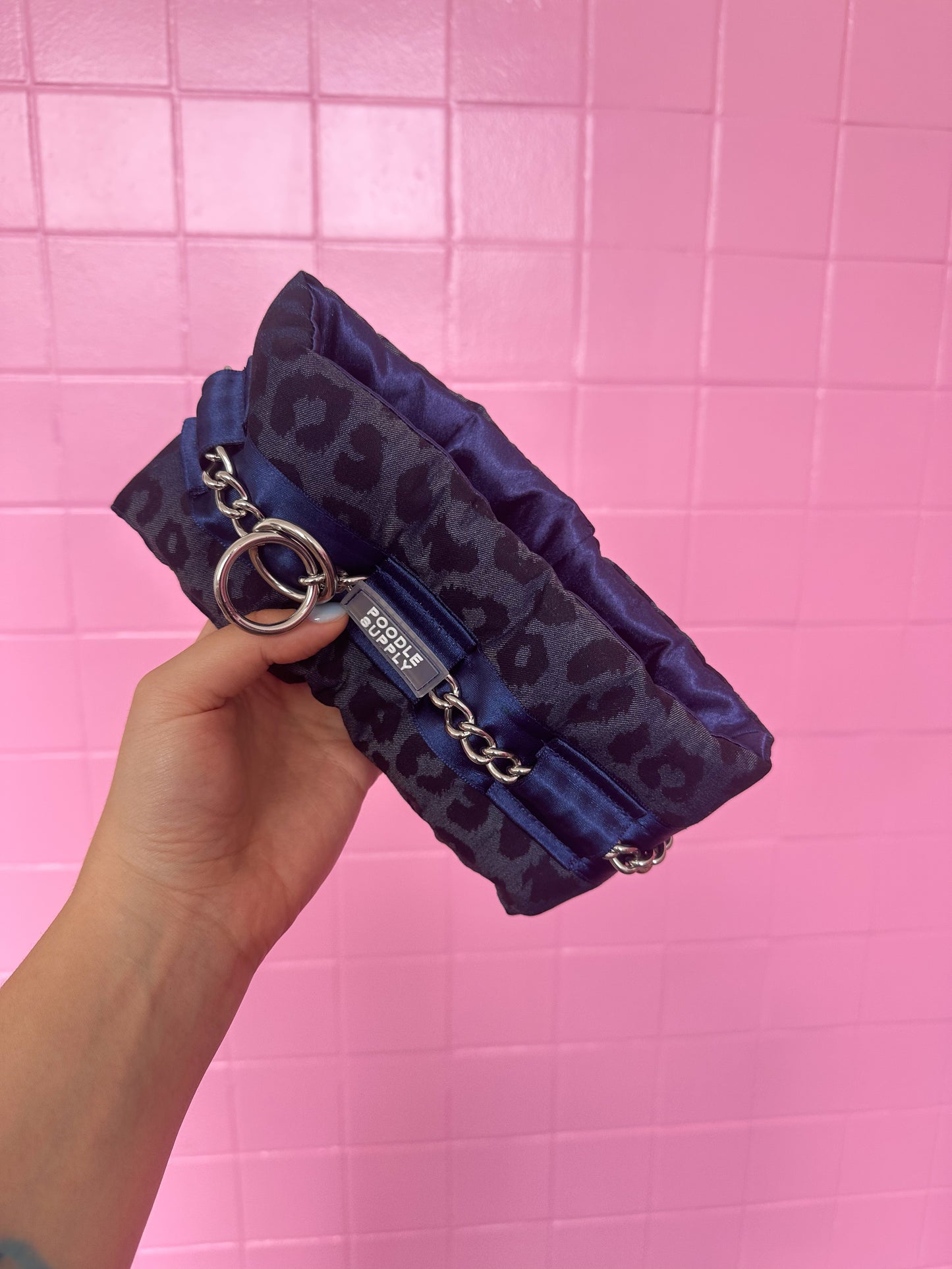 Fluffy Chain Collar Denim Leopard