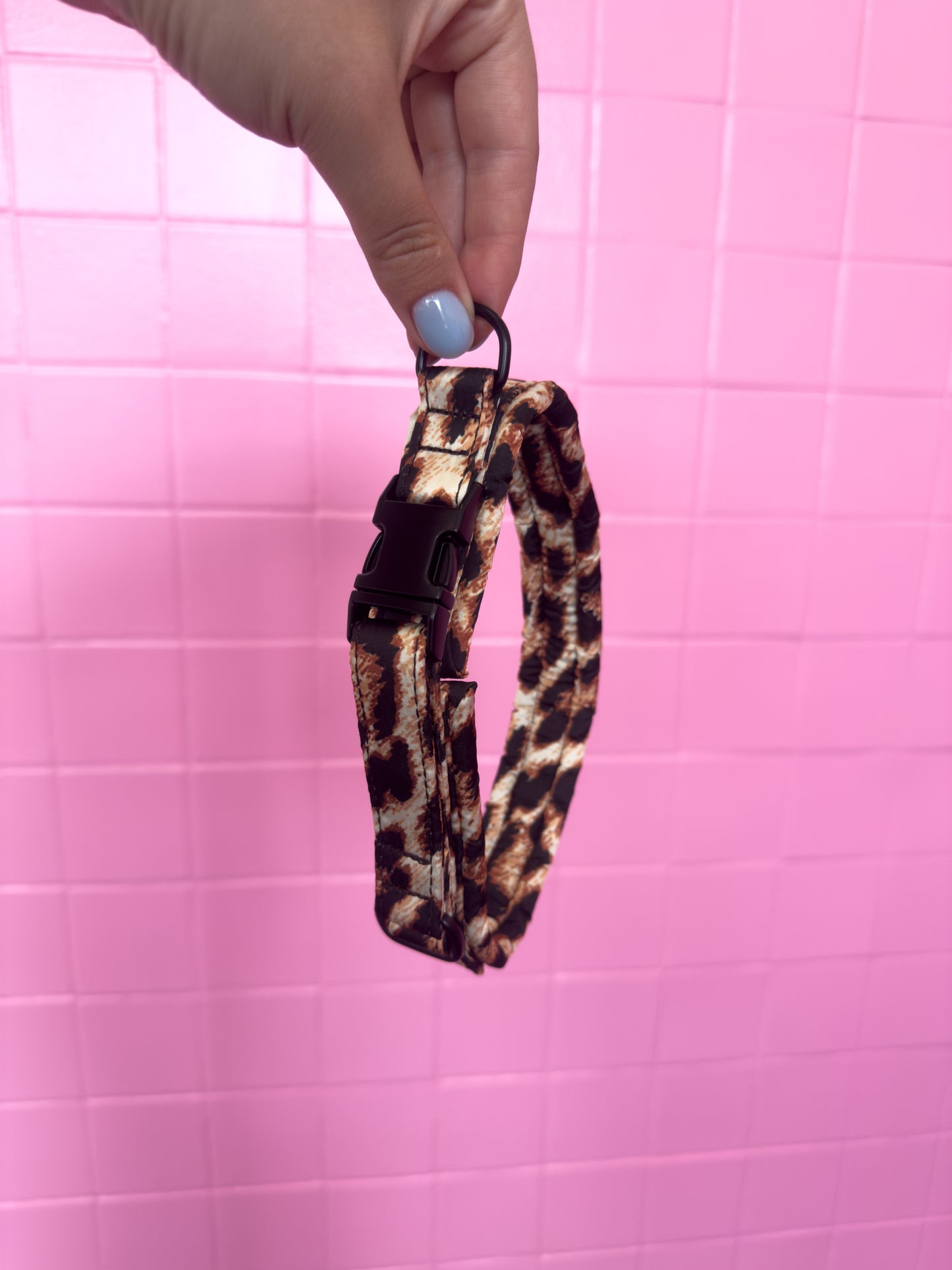 Fluffy Buckle Collar Leopard Supply