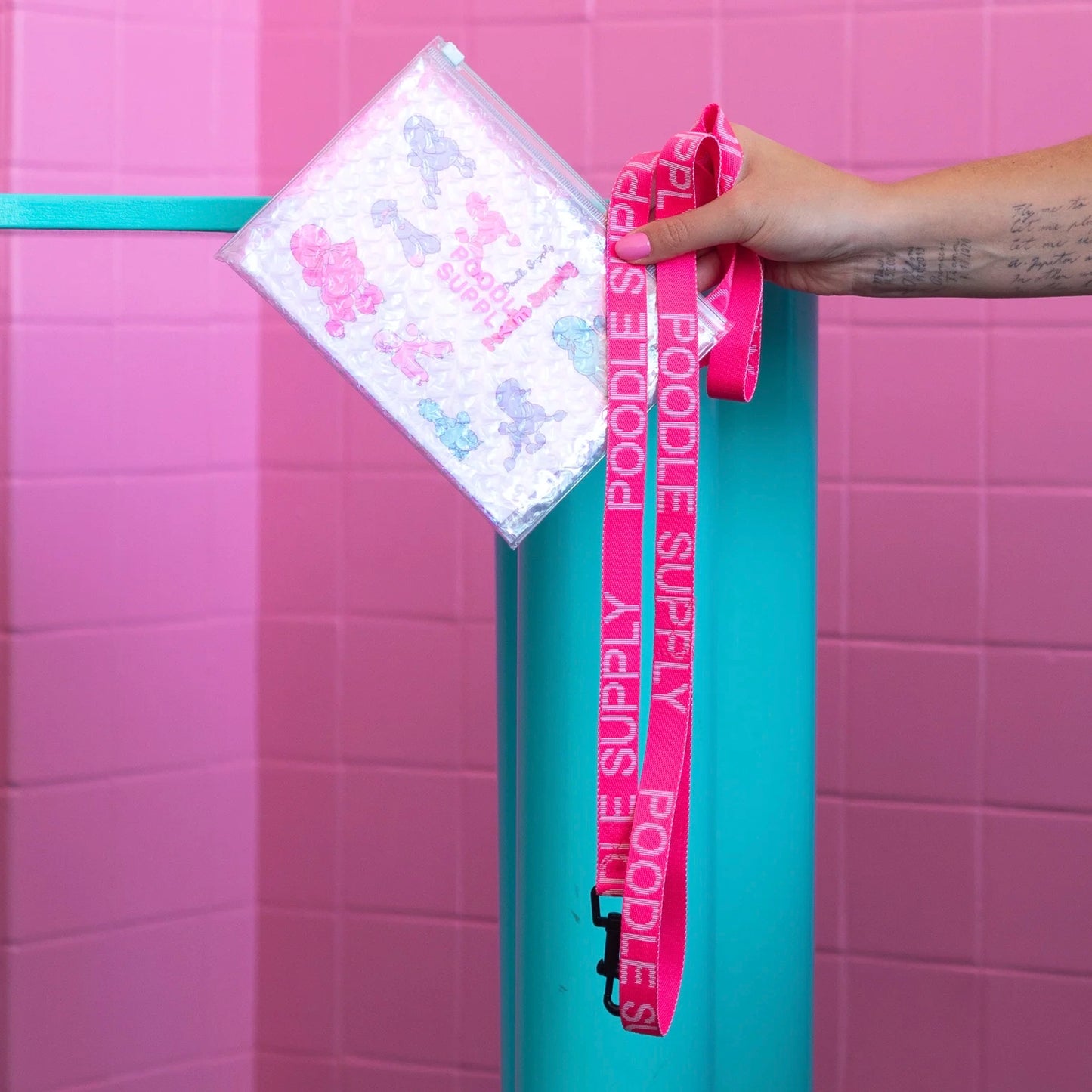 Poodle Mania Essential Leash Pink + Pouch Bag with Sticker Set
