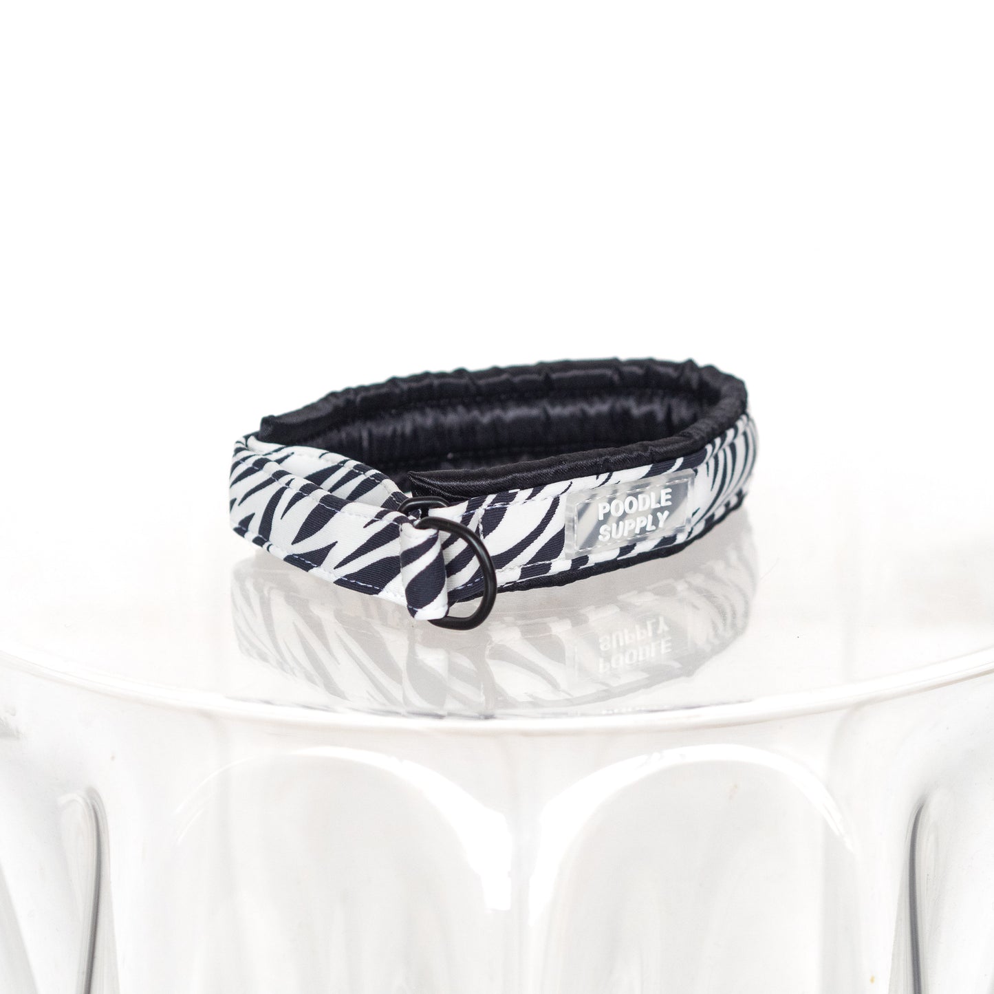 Fluffy Martingale Collar Zebra