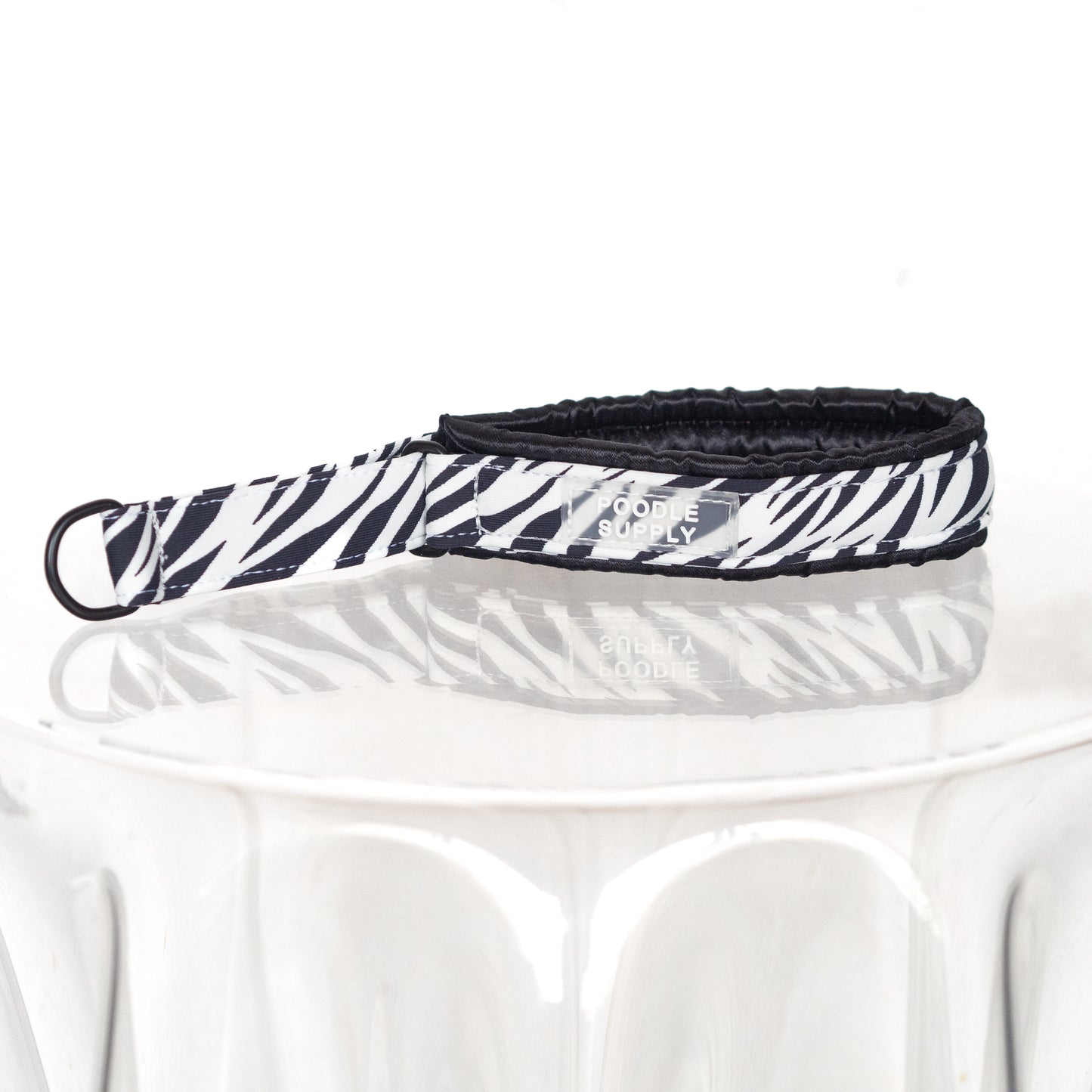 Fluffy Martingale Collar Zebra