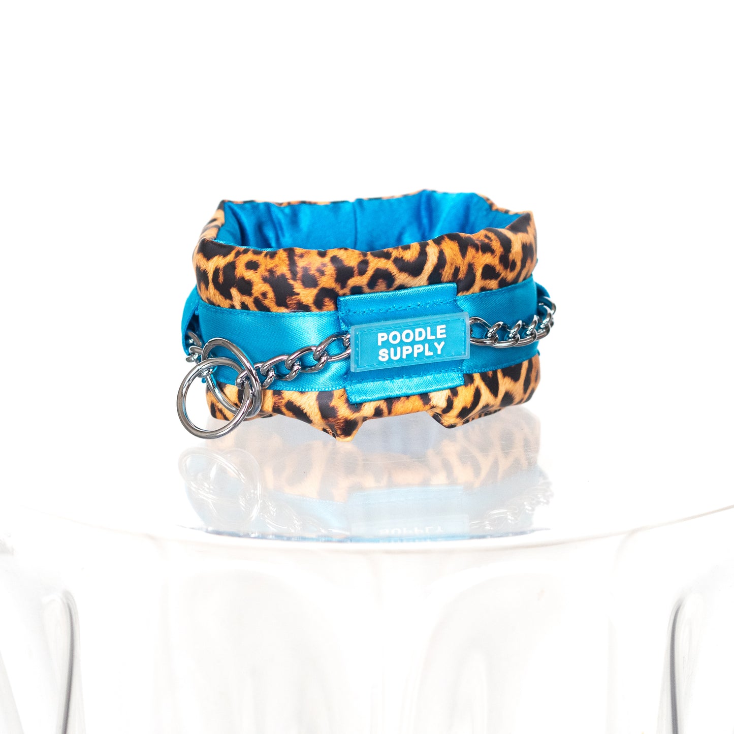 Fluffy Chain Collar Blue Leopard Limited Edition