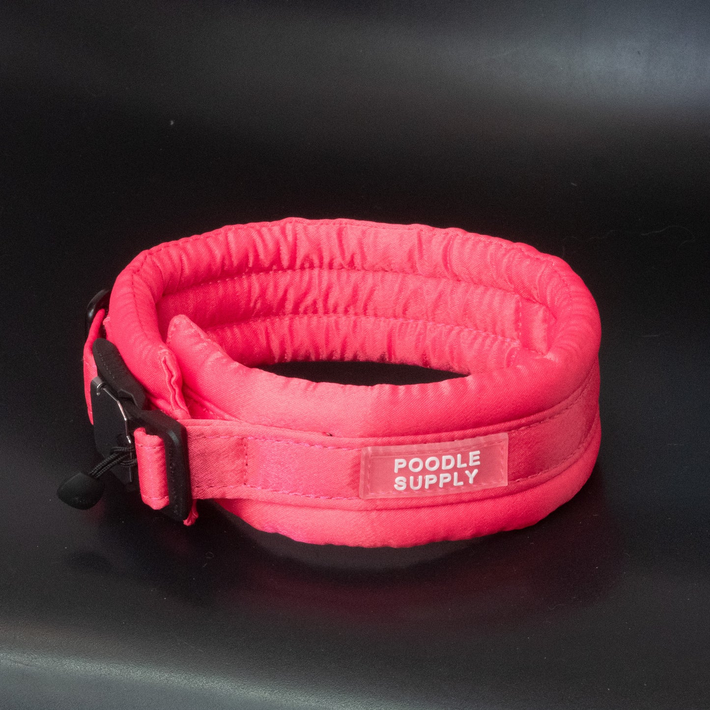 Standard Candy Satin Fluffy Magnetic Collar ® Bubblegum Burst