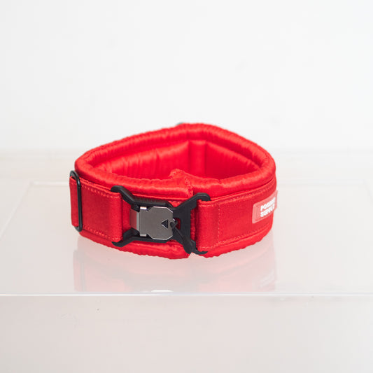 Fluffy Magnetic Collar Full Bright Red 36.5-39.5 cm / 8 cm